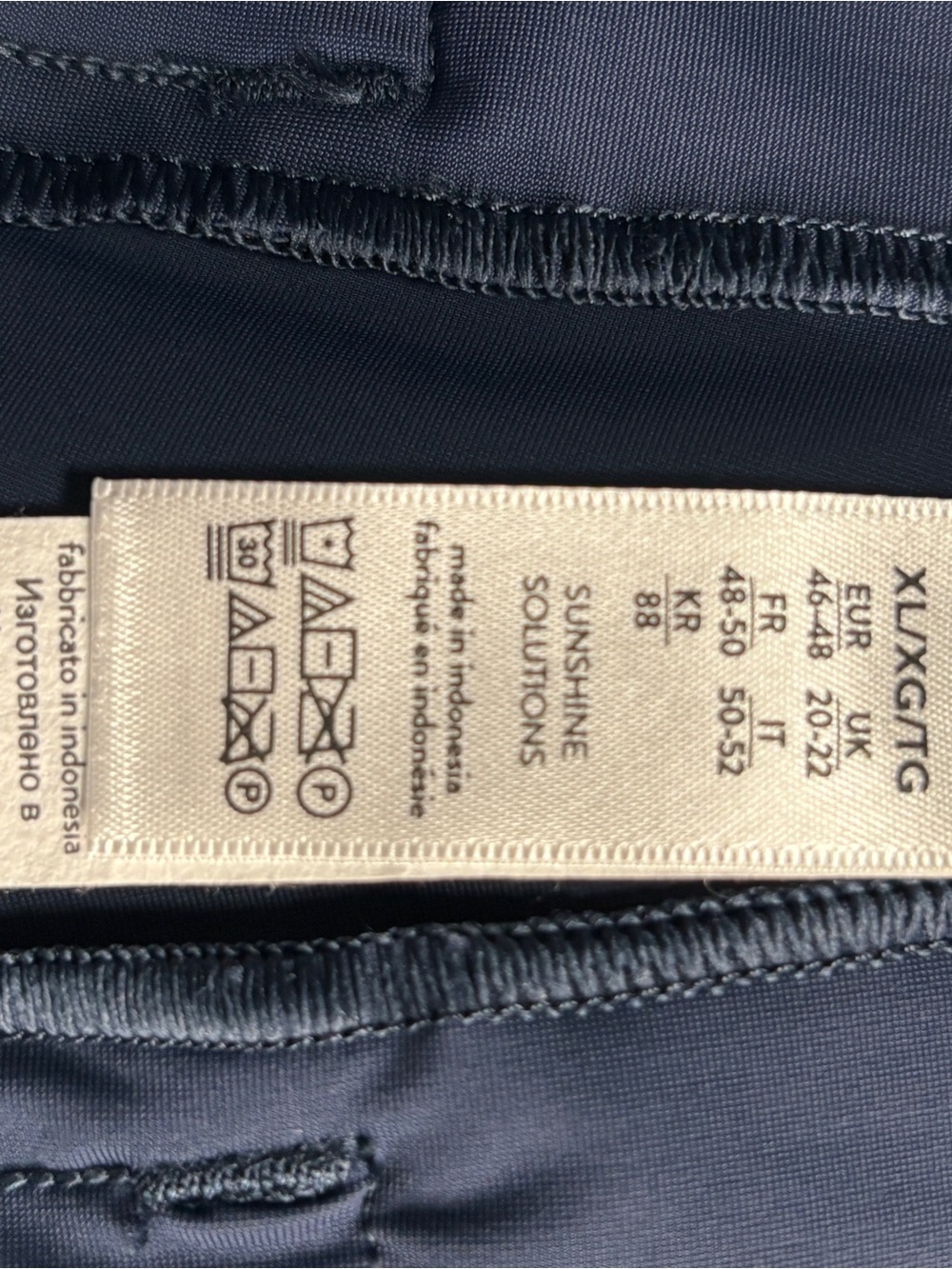 SPANX Women's Midnight Blue Sunshine Shorts NWT Size XL - Picture 5 of 6